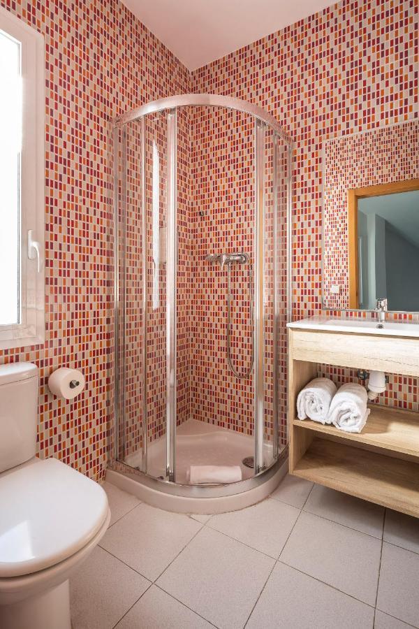 Mon Suites Carmen Valenza Esterno foto