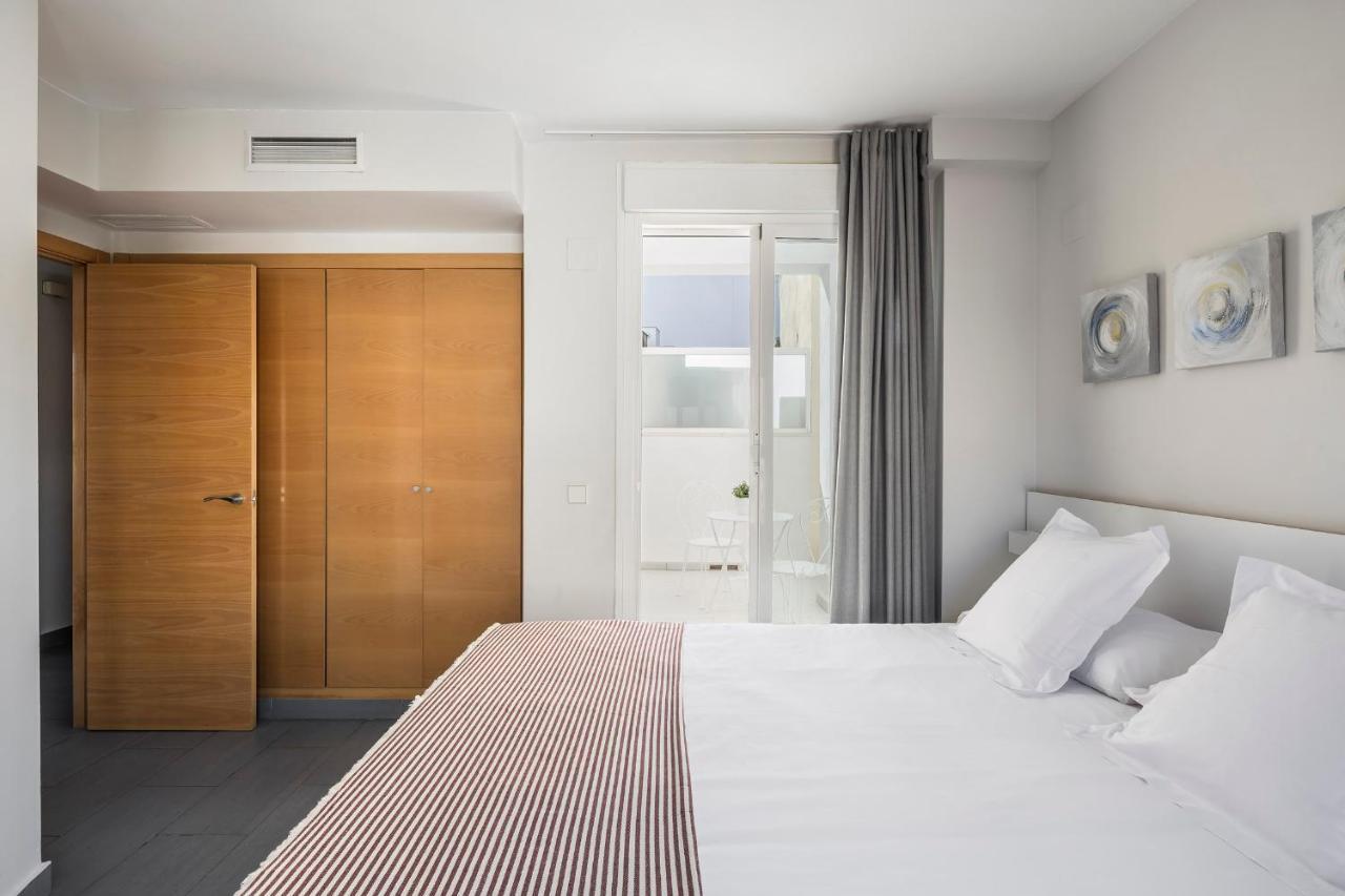 Mon Suites Carmen Valenza Esterno foto