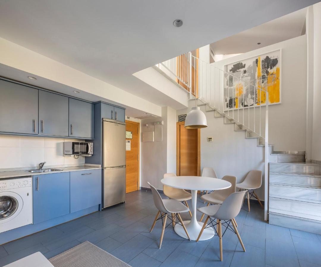 Mon Suites Carmen Valenza Esterno foto