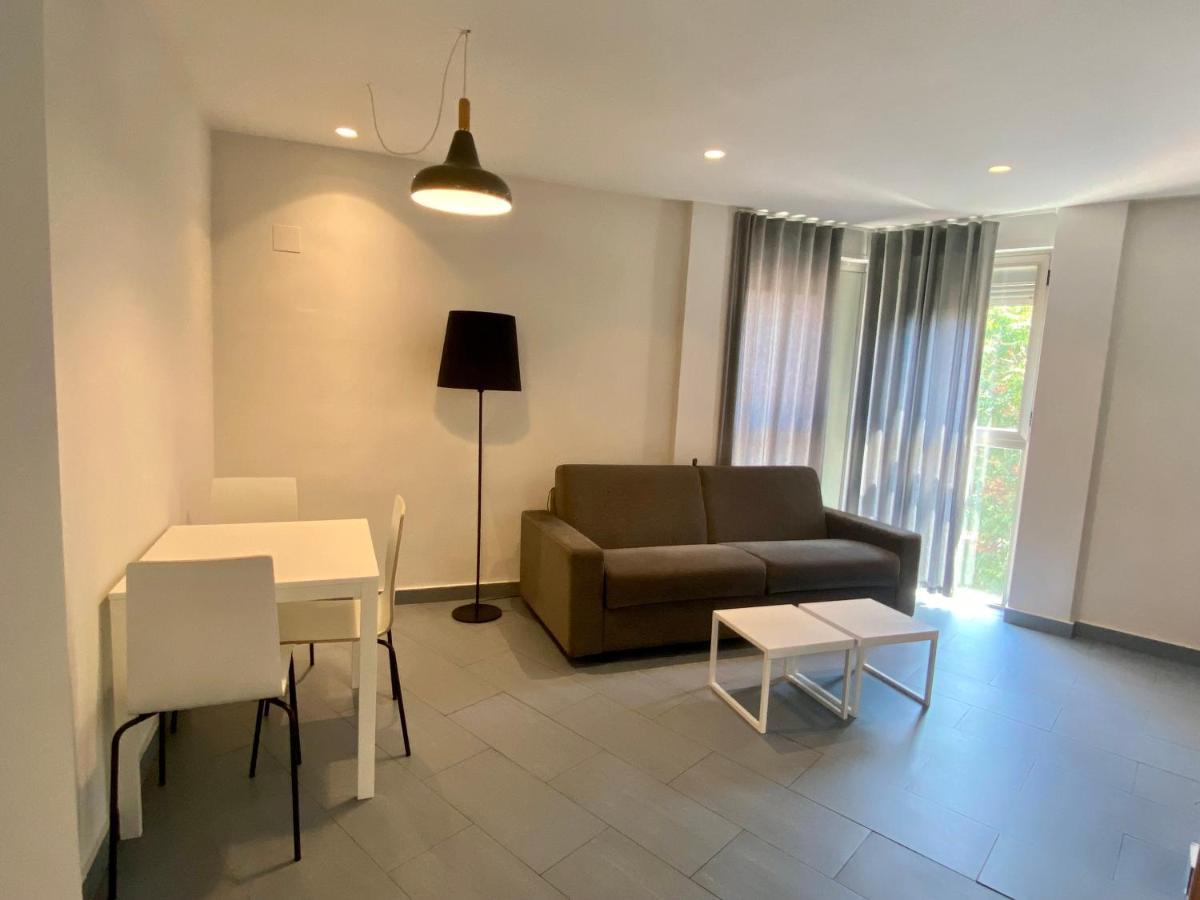 Mon Suites Carmen Valenza Esterno foto